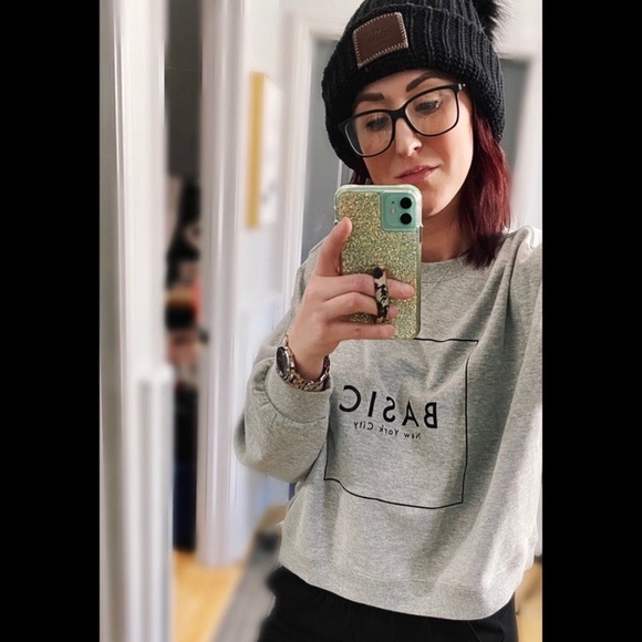 Meet your Posher, Britt - Picture 3 of 3